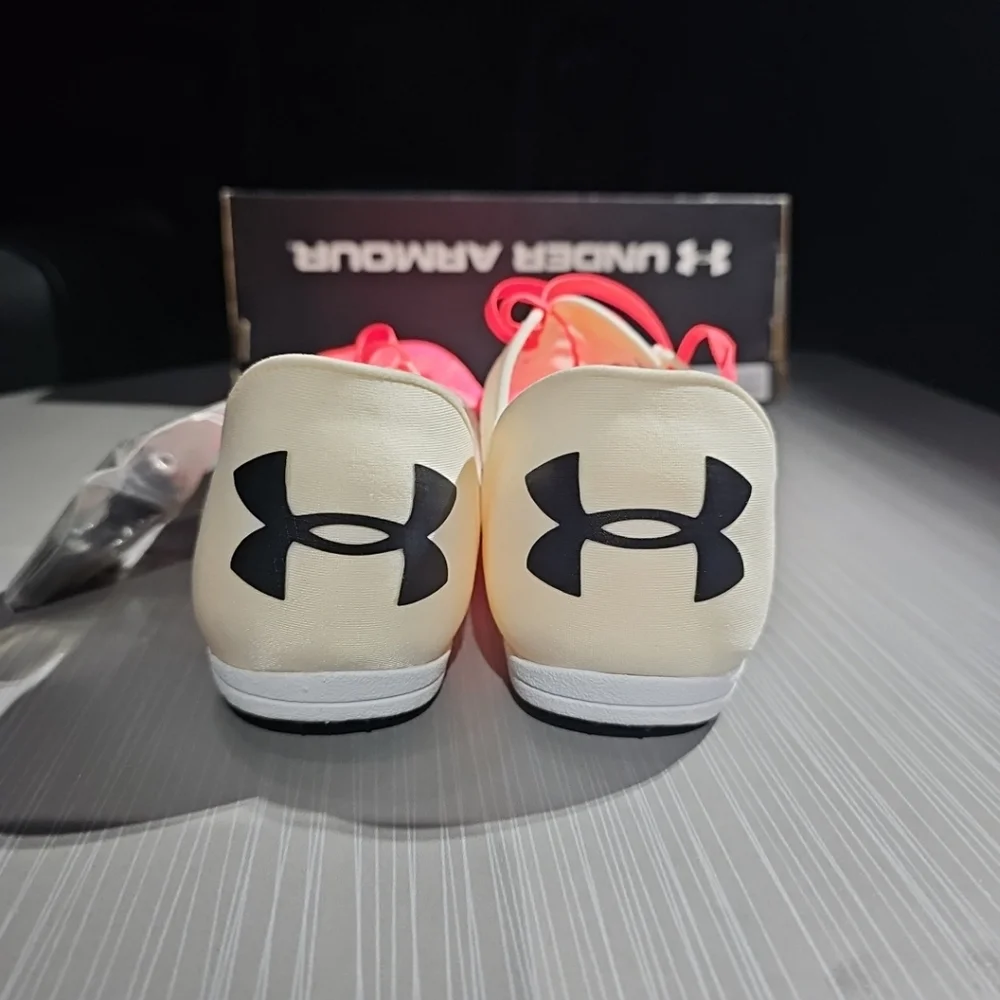 Under Armour UA SpeedForm Miler 2 Running Track Cleats Shoes Sz 11.5 3000020-103